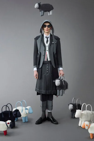 Look 2
